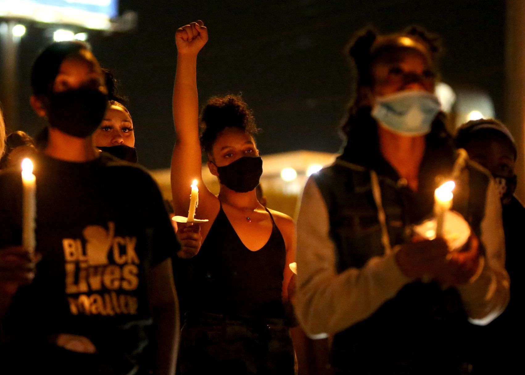 Protestors march onto Interstate 64